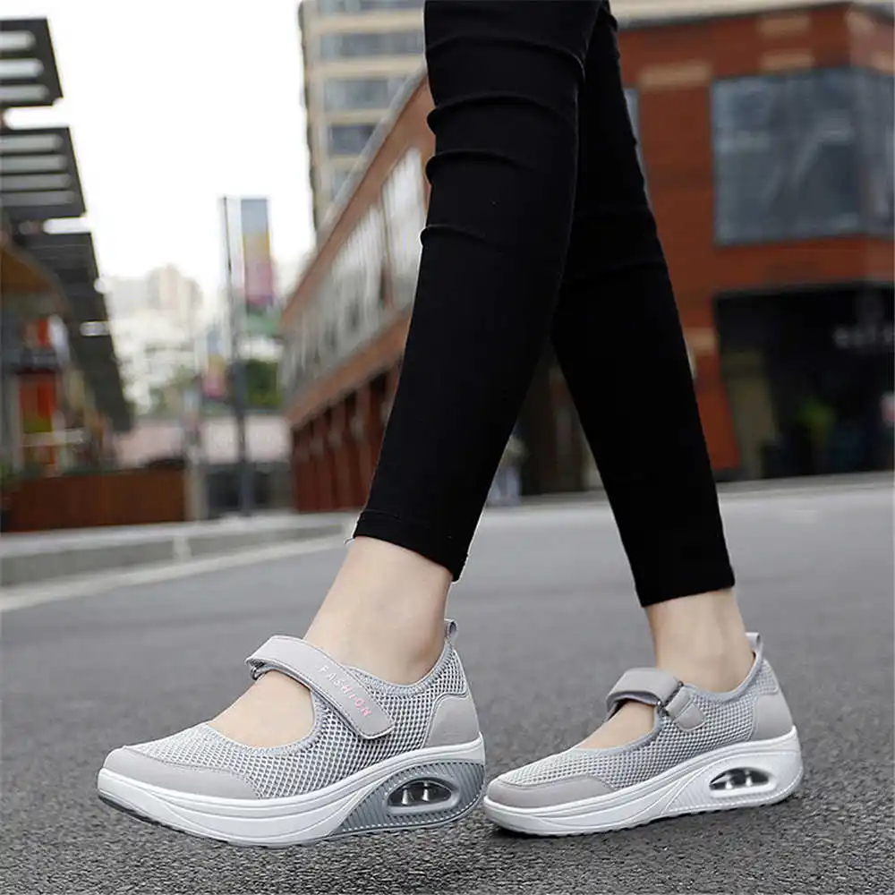 Streetwear Brand Kit - 36-41 Demi-season Colored Sneakers Walking Skates