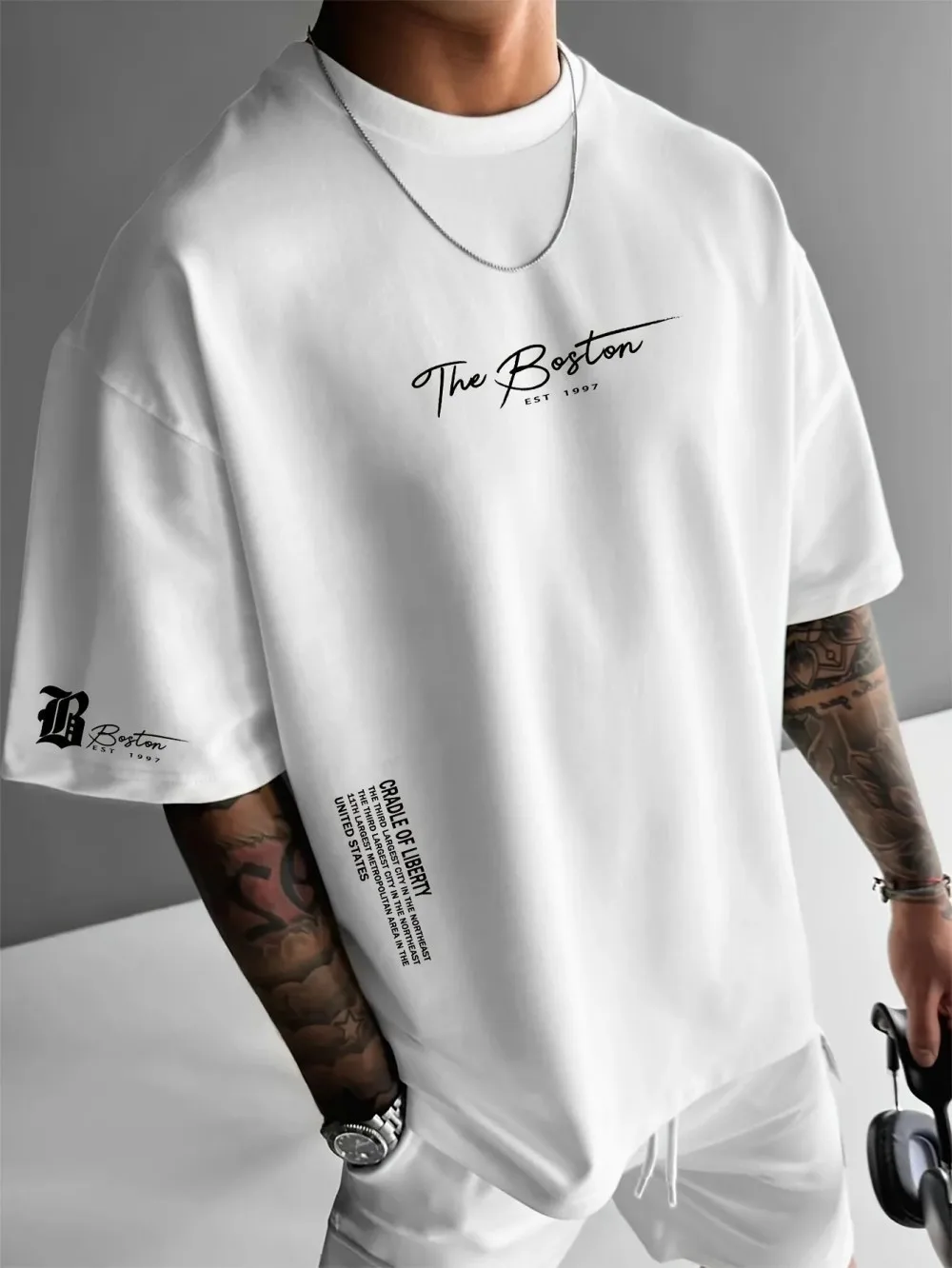 The latest luxurious men's bra - Streetwear Brand Tees 评论和价格