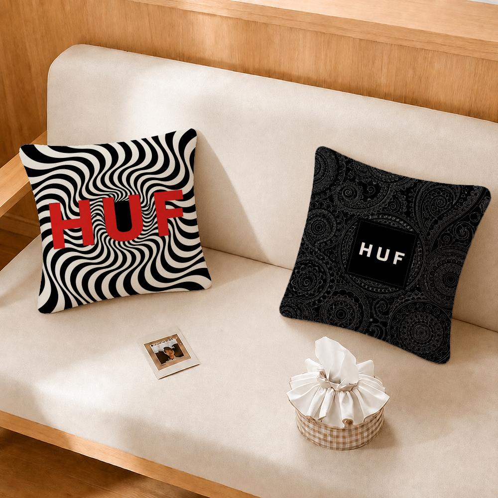 Streetwear Brand HUF Cushion C - Streetwear Brand Home Decor 评论和价格